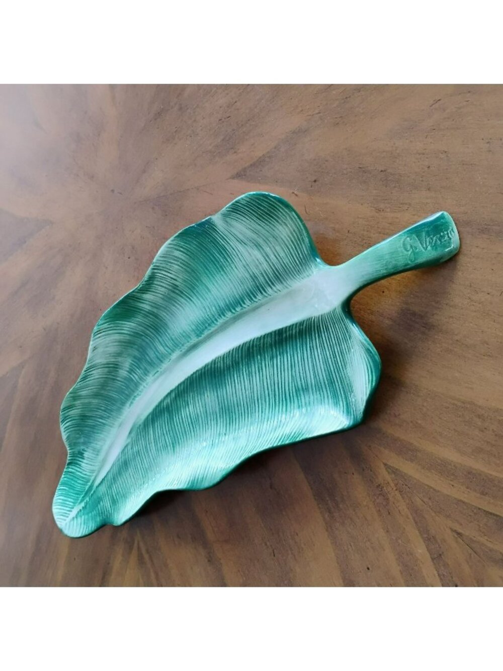 Vietri Banana Leaf 15" Platter, Leaves Collection, Signed G. Verso Made in Italy